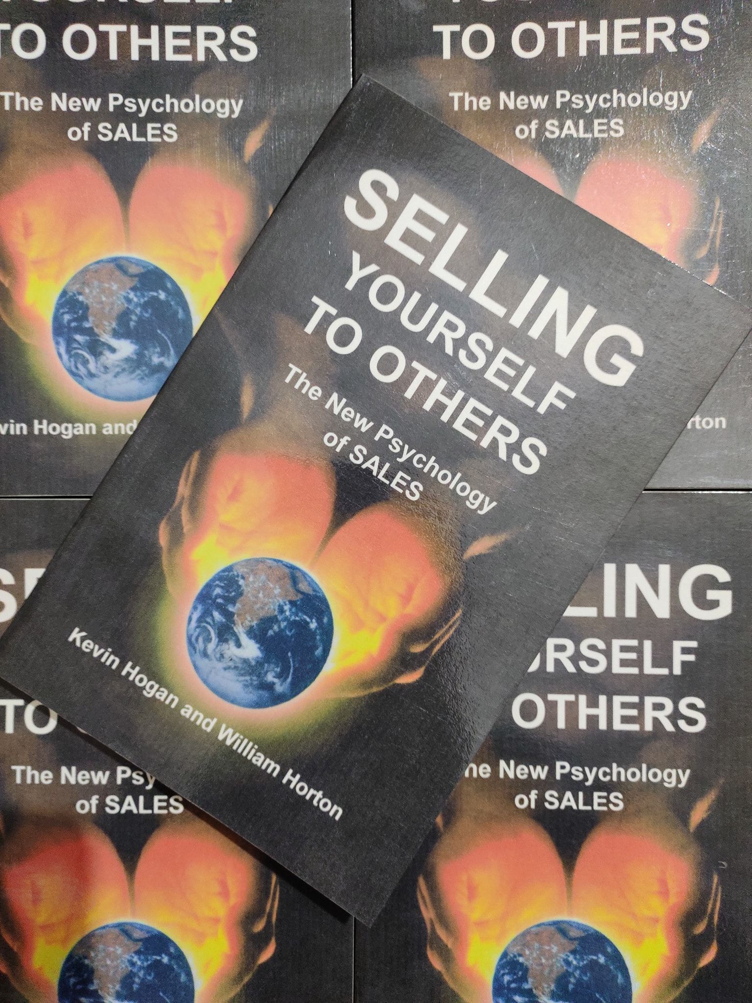 Selling Yourself To Others: The New Psychology of Sales